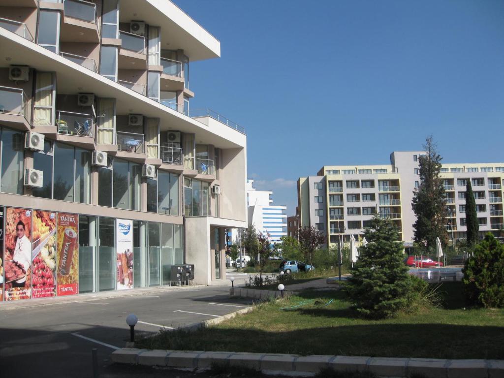 Apartcomplex Perla Sunny Beach Exterior photo